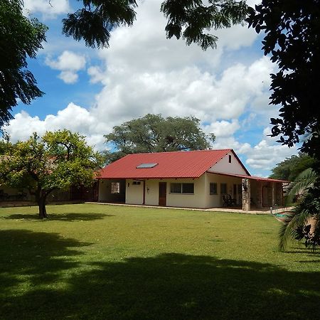 Dornhuegel Guestfarm Grootfontein Exterior foto